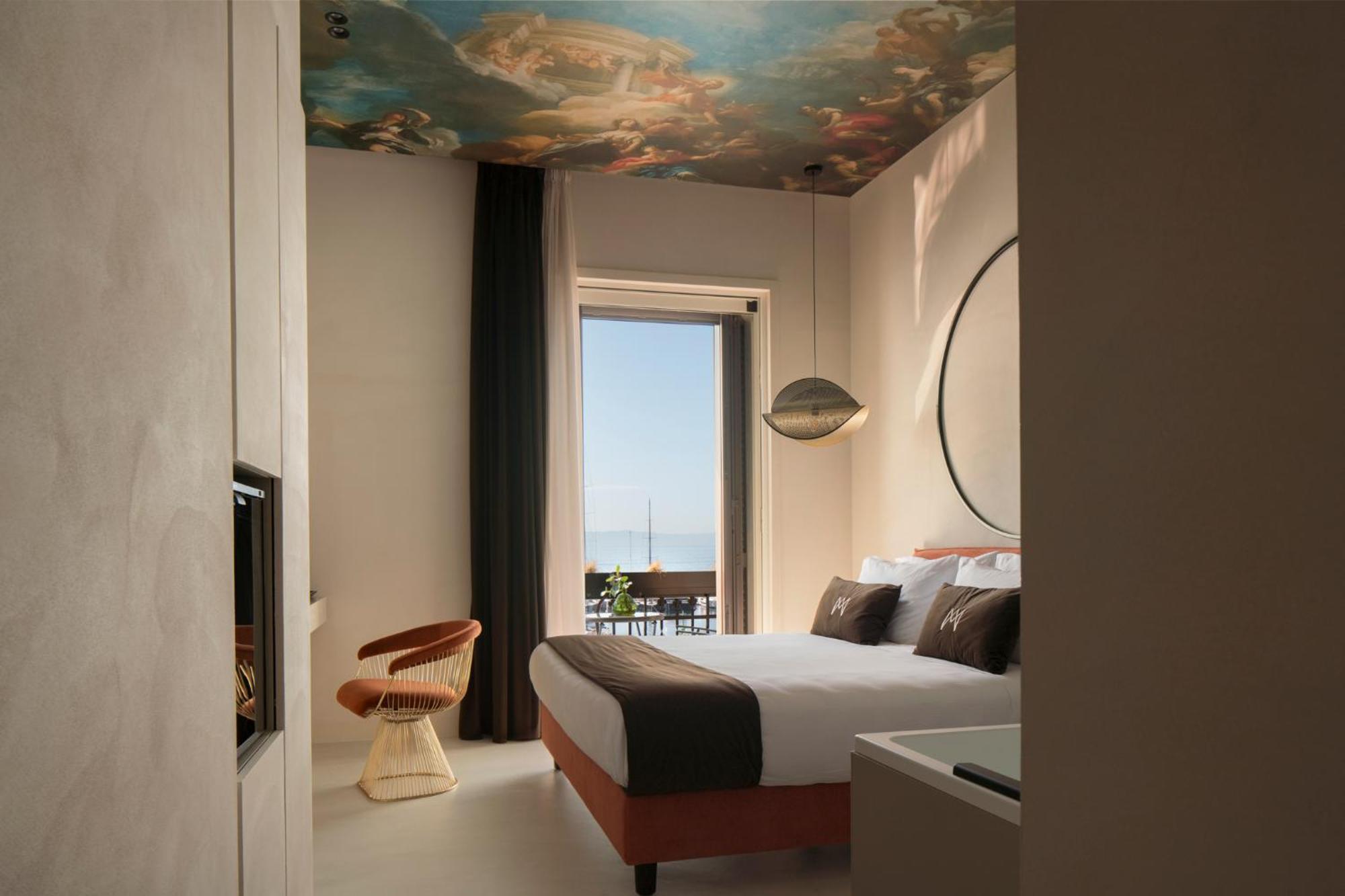 Demetra Luxury Suites 나폴리 외부 사진