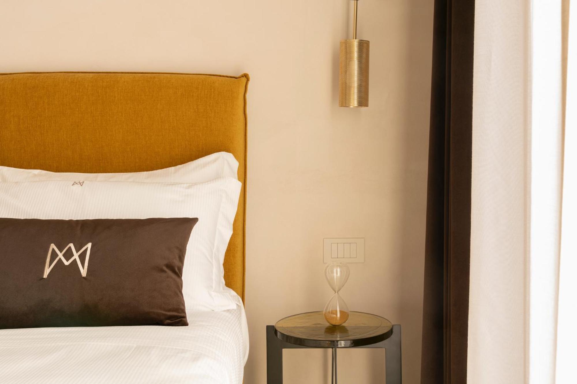 Demetra Luxury Suites 나폴리 외부 사진